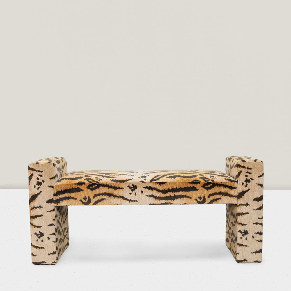 Not R-H Bench Ottoman